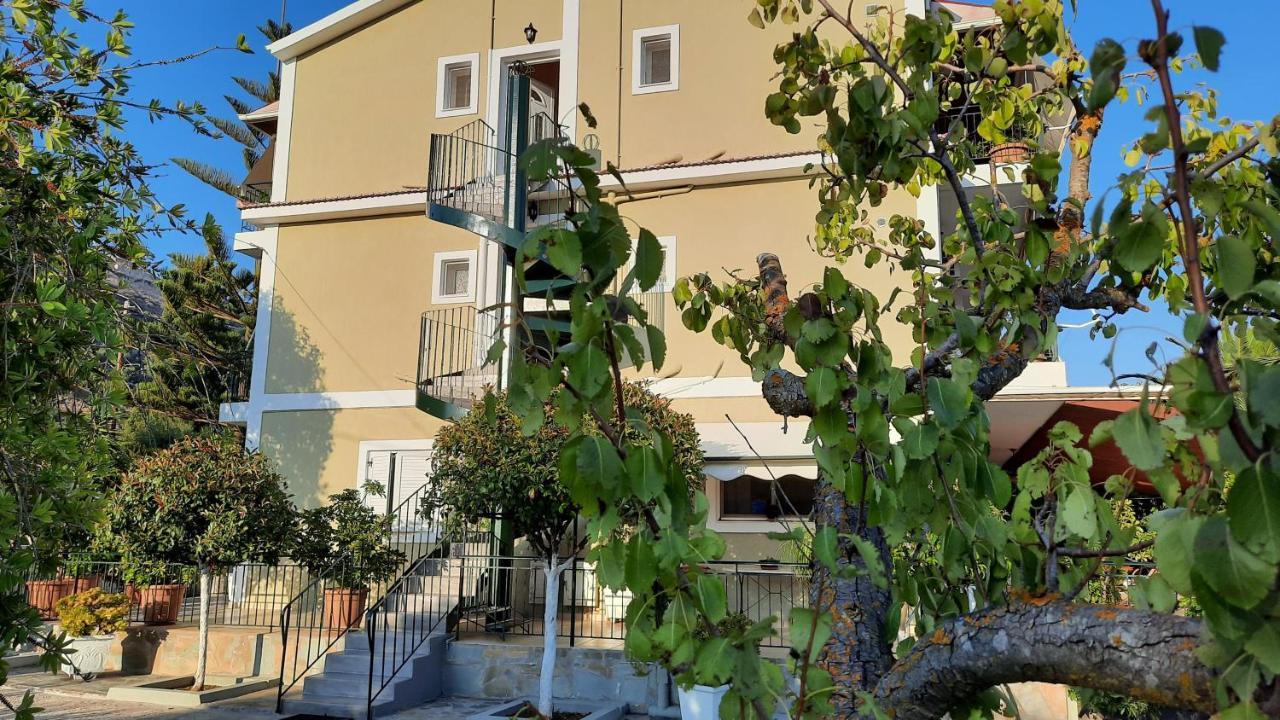 Siora Maria Apartment Argostolion Exterior foto